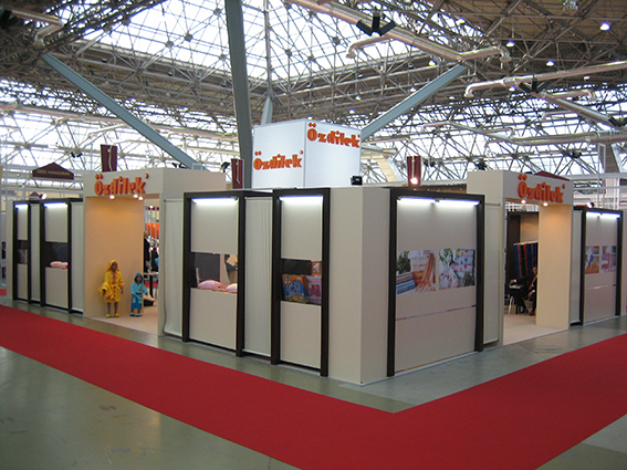 Özdilek — Moscow · Hometex · 2006